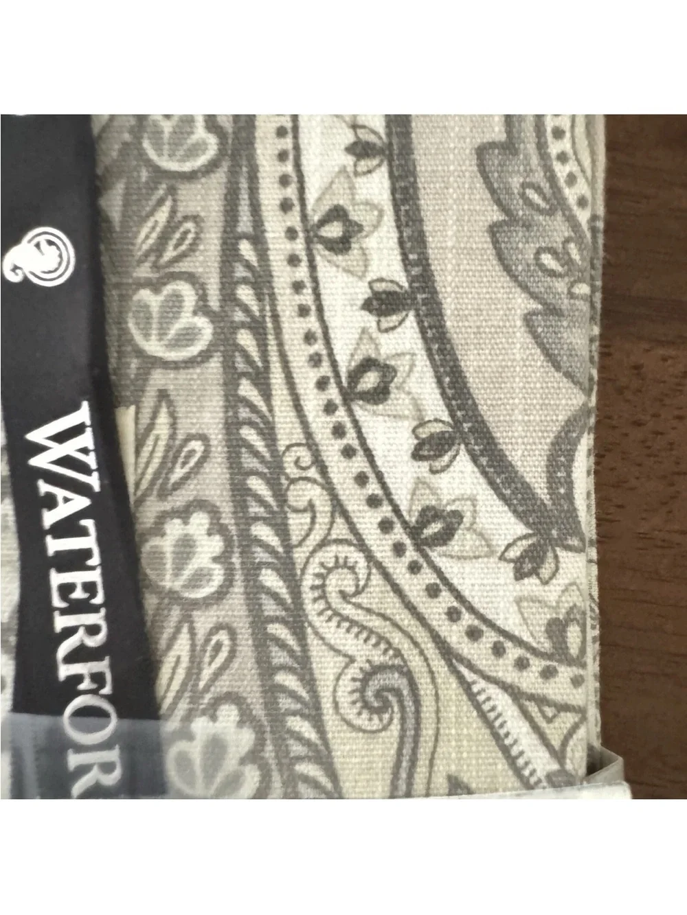 NWT Waterford Set Of Four Thatcher 19”x19” Table Napkins